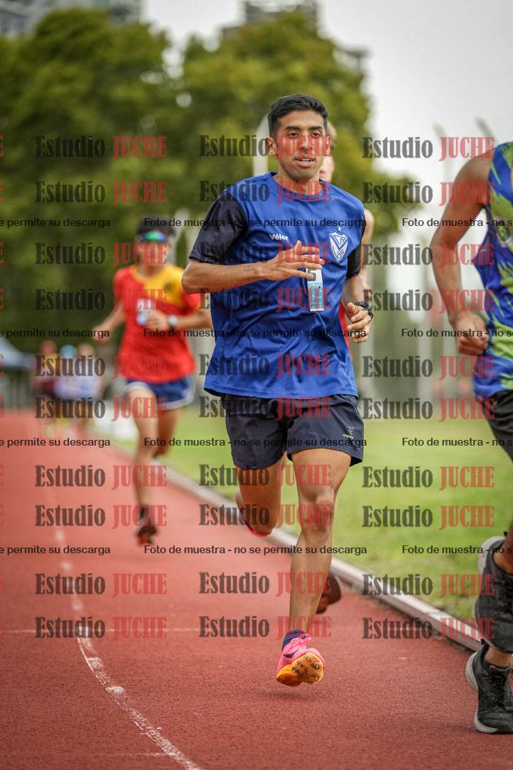 Fotos de los 3000 m llanos de varones