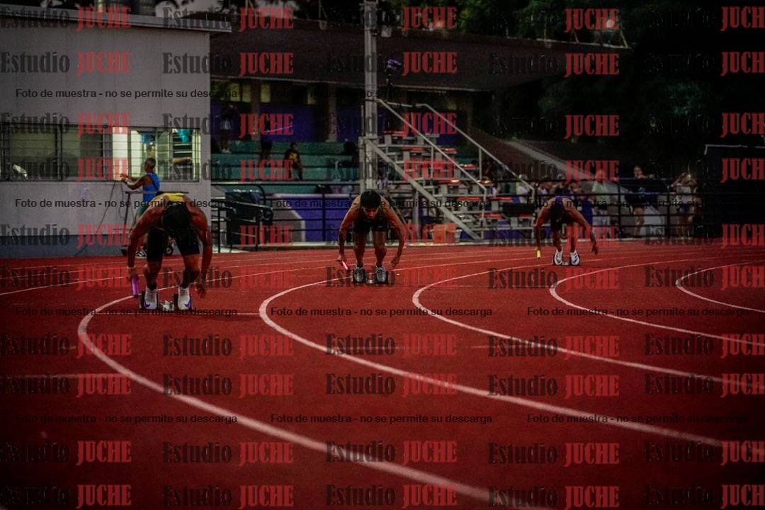 Fotos de las postas 4x100 m de varones