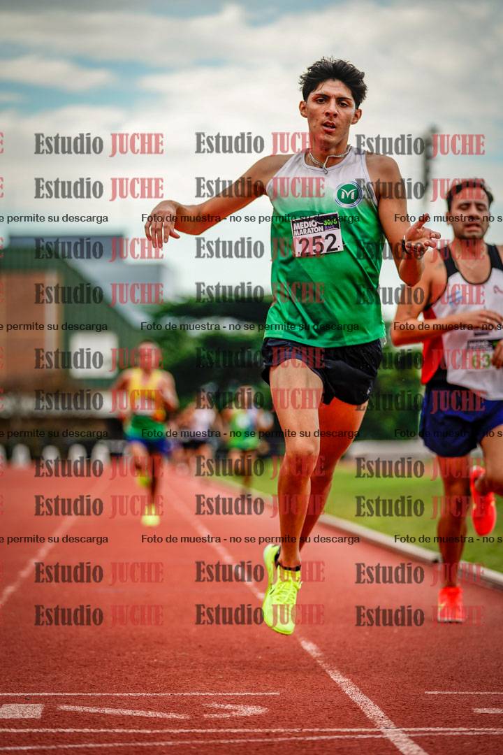 Fotos de los 3000 m de varones