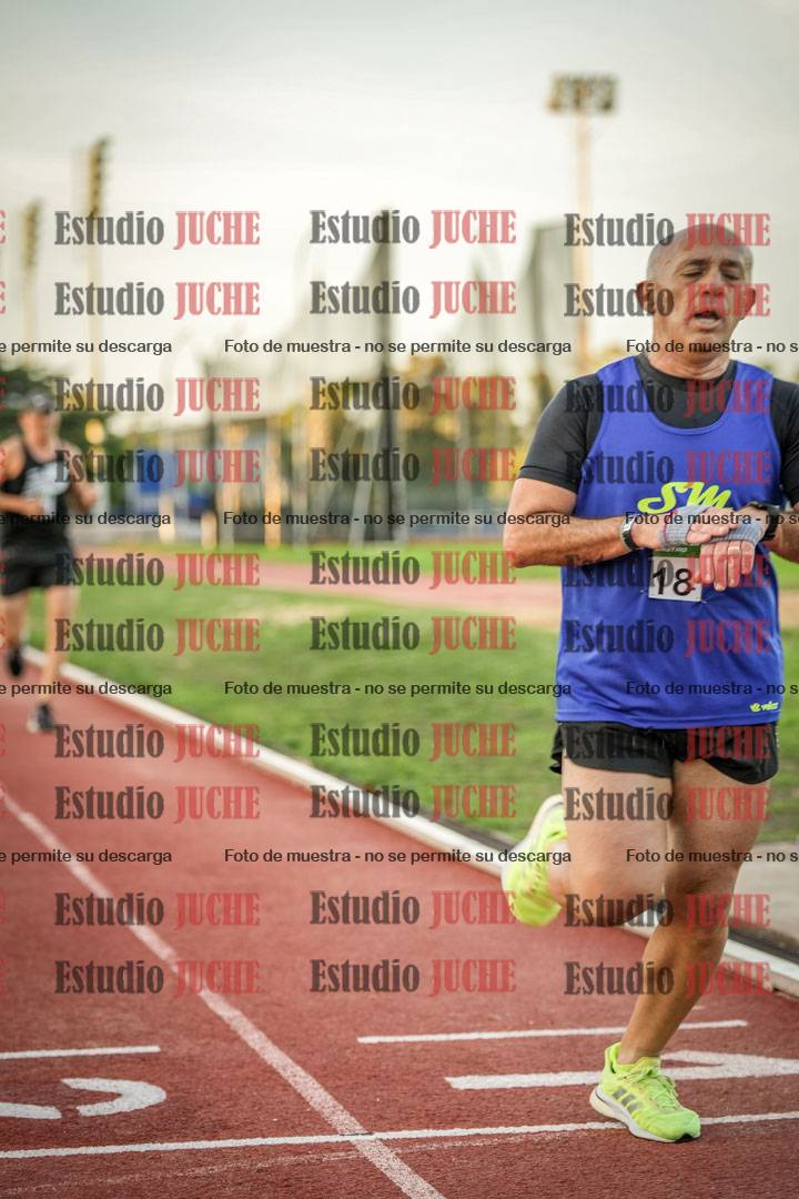 Fotos de los 3000 m llanos de varones