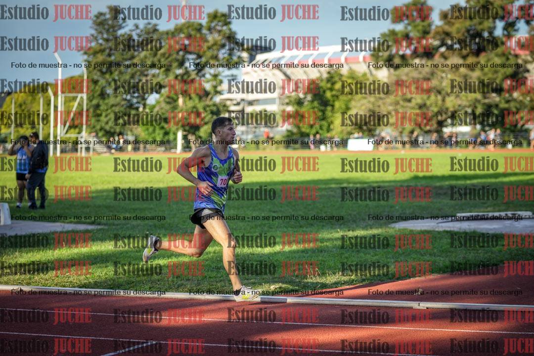 Fotos de los 1500 m llanos de varones