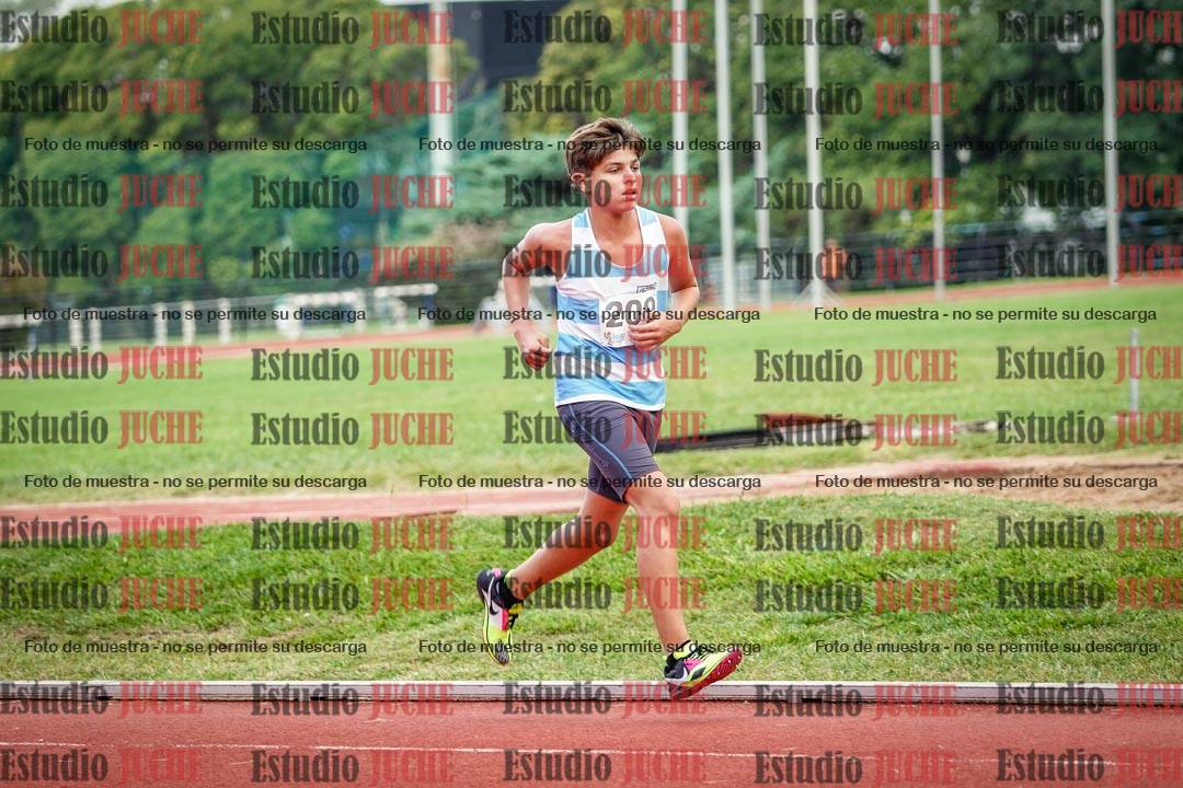 Fotos de los 2400 m de varones