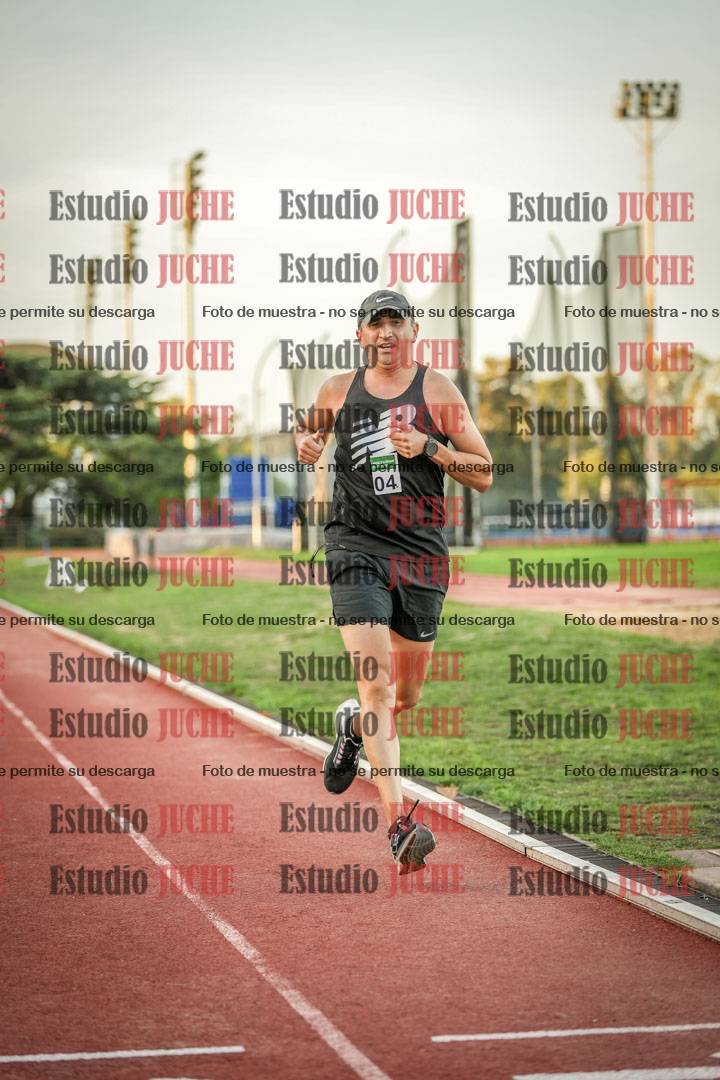 Fotos de los 3000 m llanos de varones