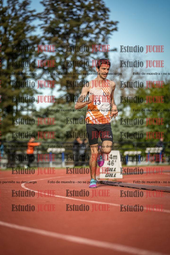 Fotos de los 3000 m llanos de varones