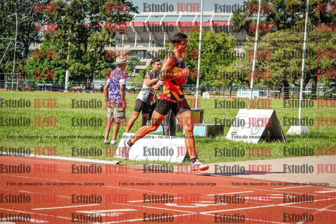Fotos de los 1500 m llanos de varones - decatlón 10