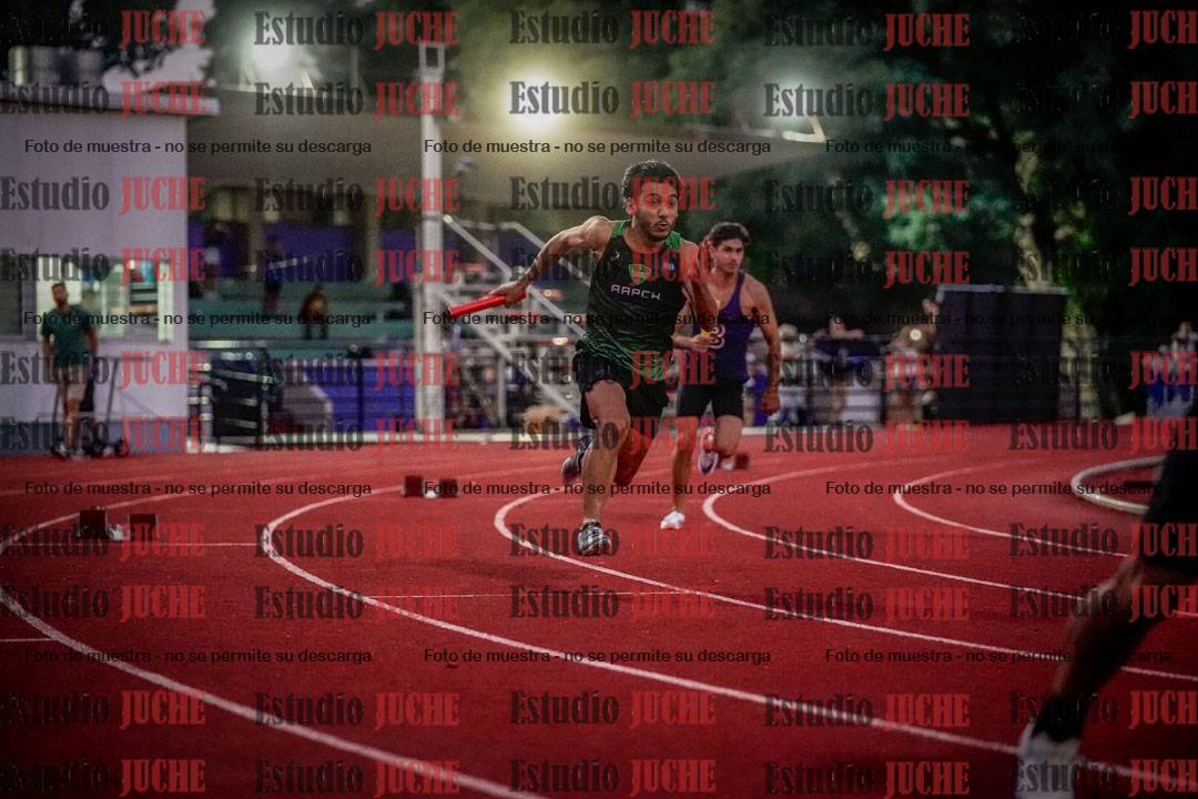 Fotos de las postas 4x100 m de varones