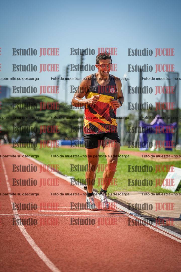 Fotos de los 1500 m llanos de varones - decatlón 10