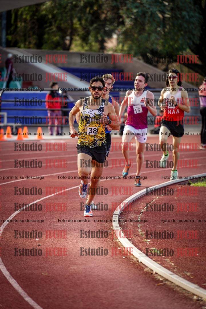 Fotos de los 3000 m llanos de varones