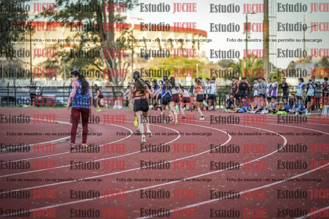 Fotos de las Postas 5x80 m de mujeres