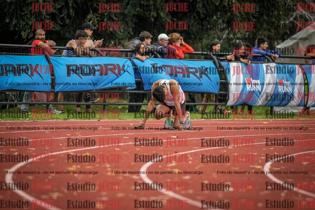 Fotos de las postas 4x400 m llanos de varones