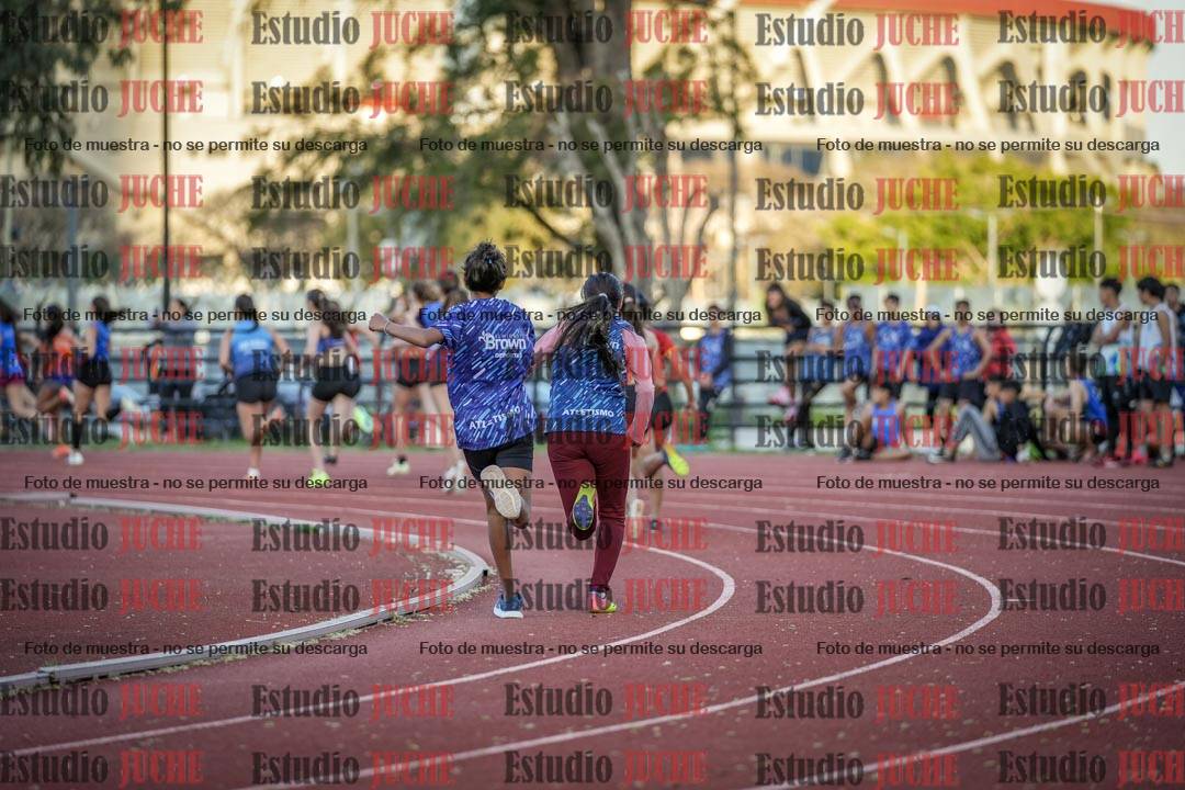 Fotos de las Postas 5x80 m de mujeres