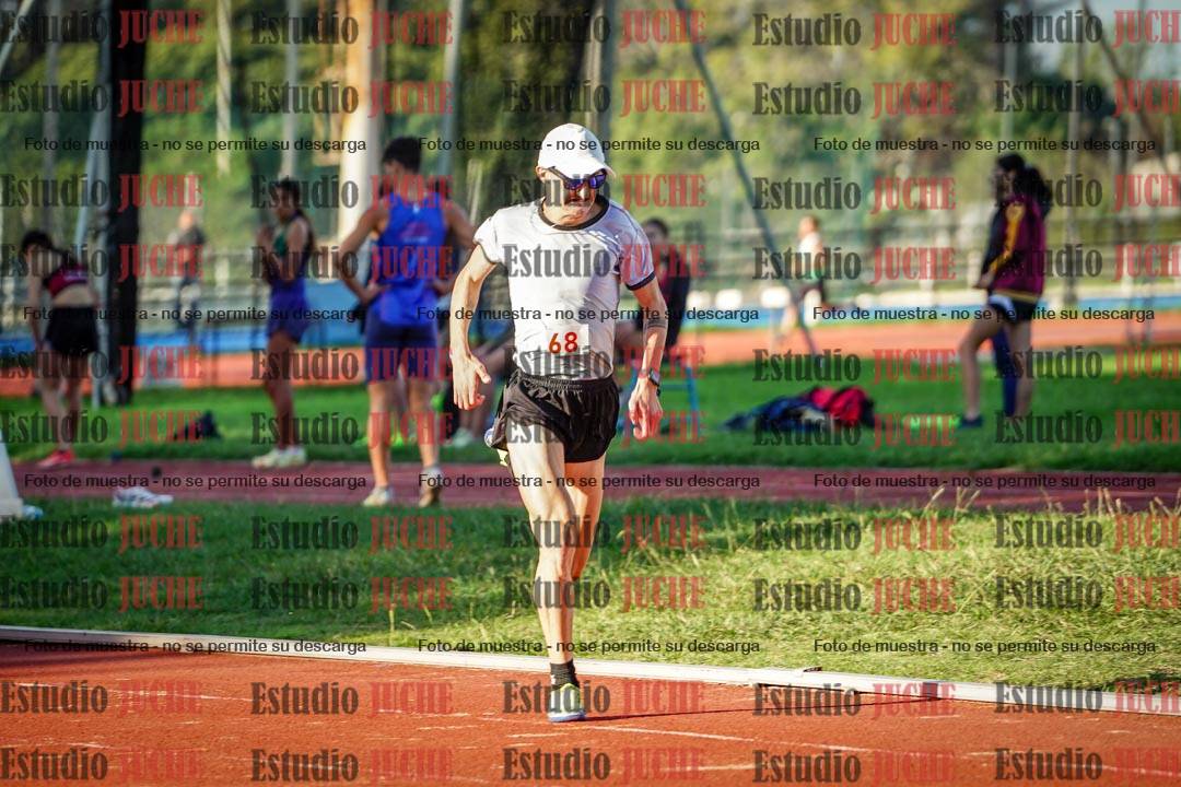 Fotos de los 1500 m llanos de varones