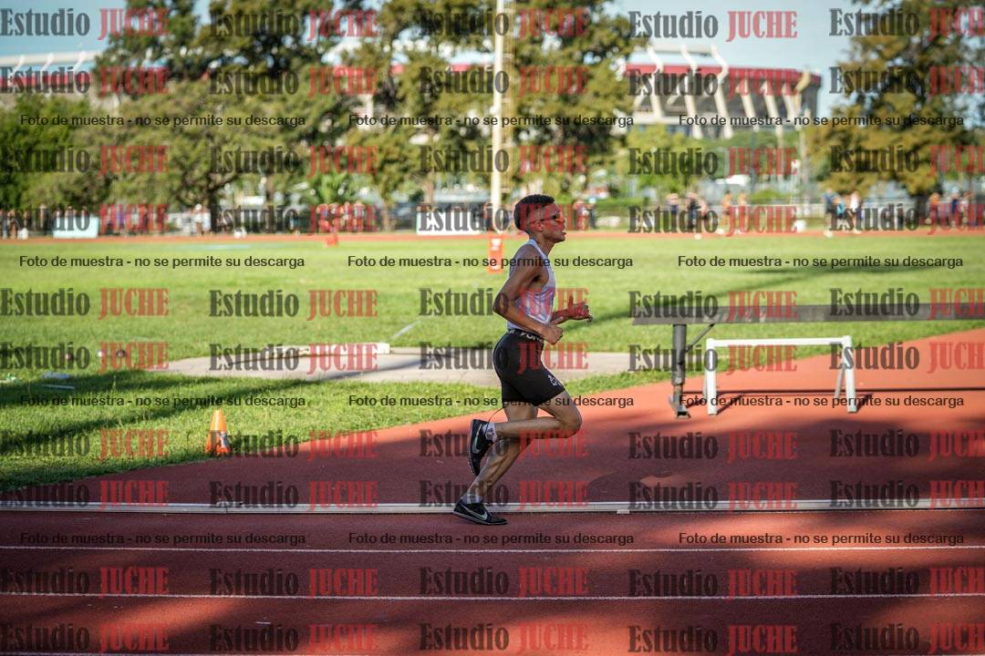 Fotos de los 1500 m llanos de varones