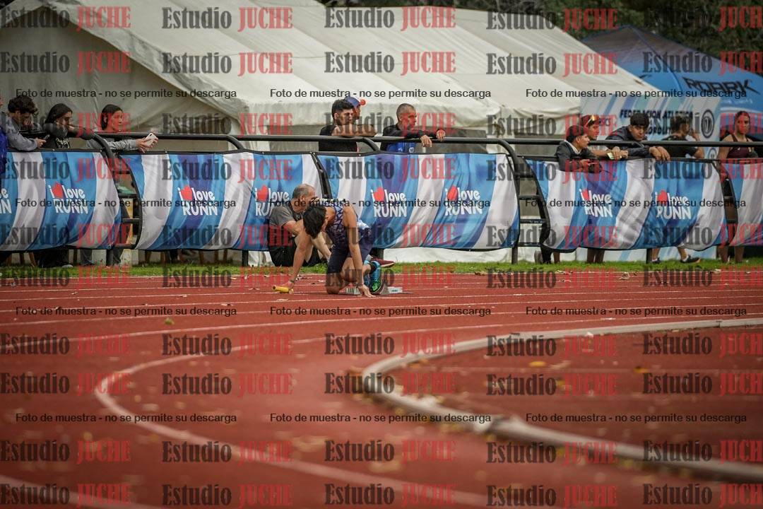 Fotos de las postas 4x400 m llanos de varones