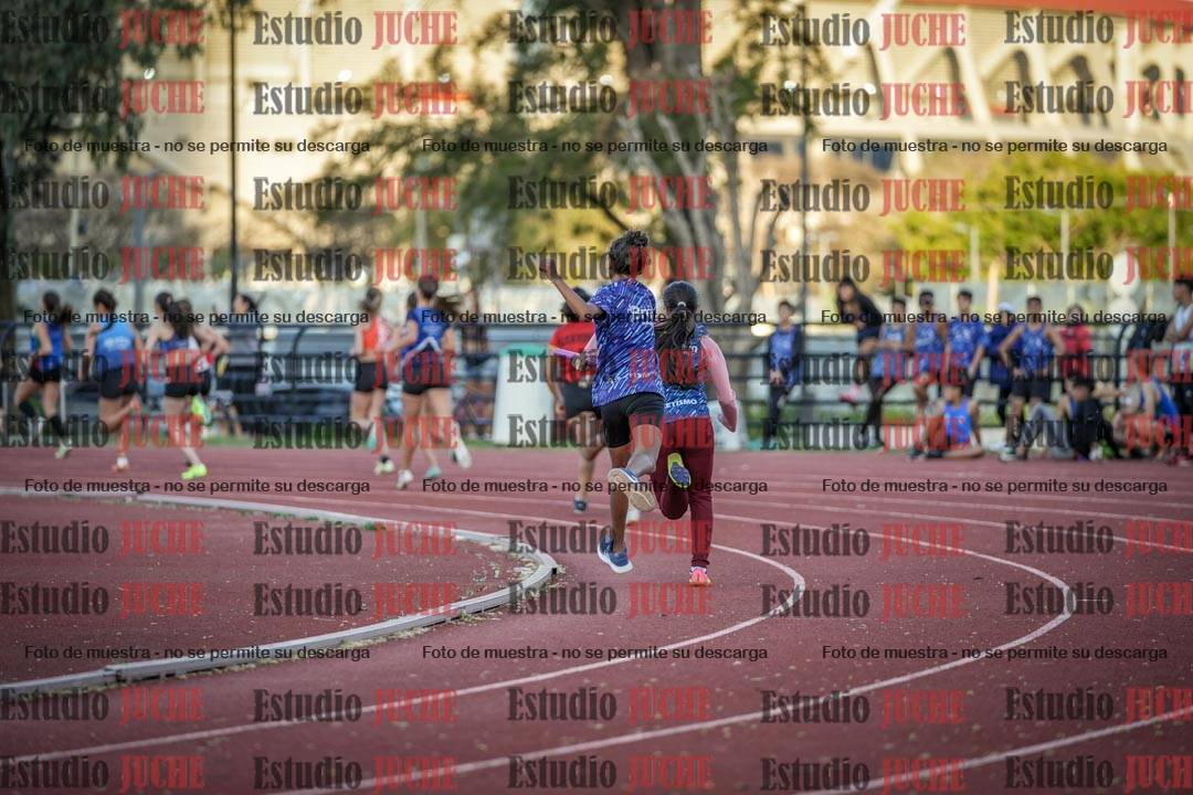 Fotos de las Postas 5x80 m de mujeres