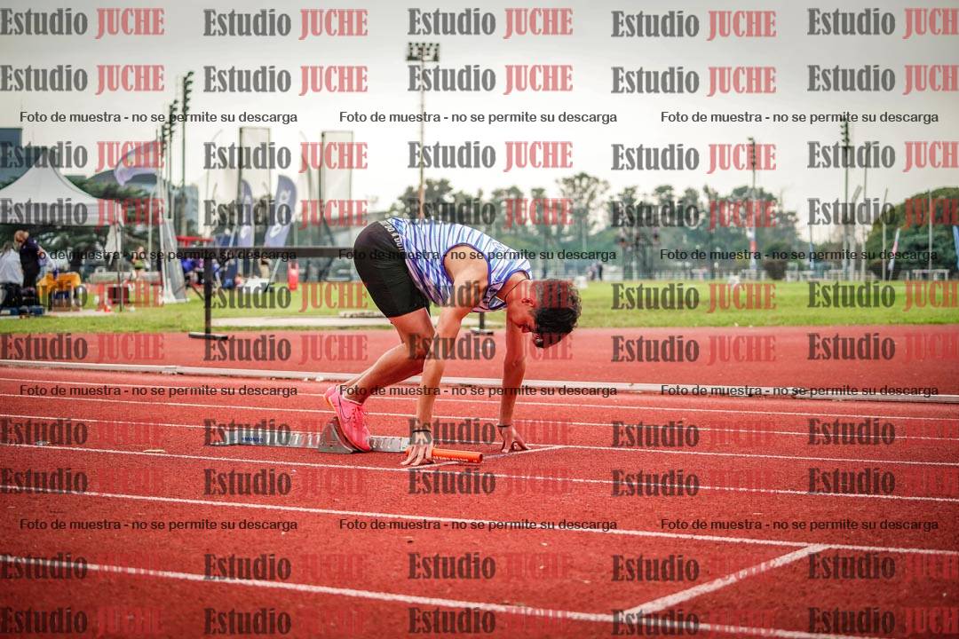 Fotos de las postas 4x400 m llanos de varones