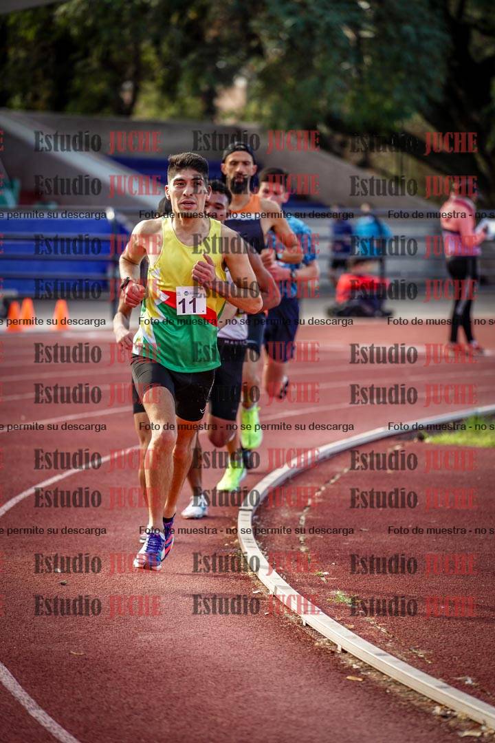 Fotos de los 3000 m llanos de varones