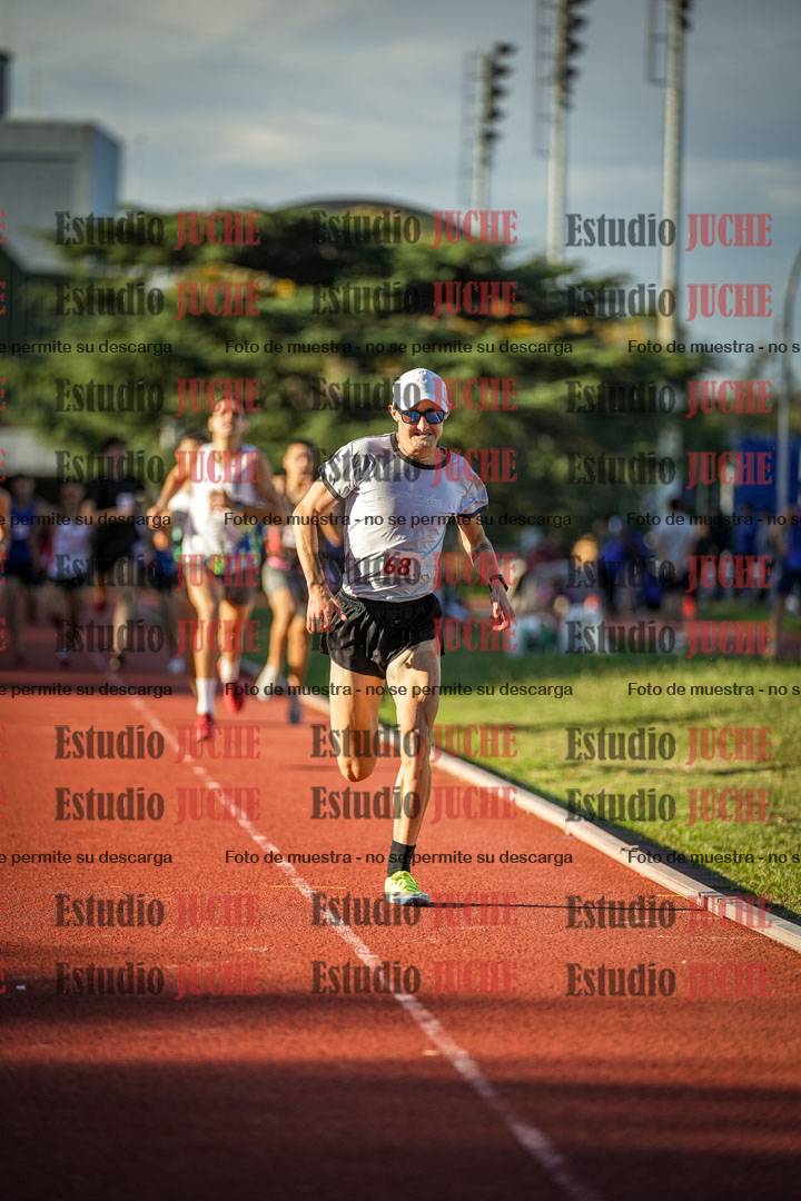 Fotos de los 1500 m llanos de varones