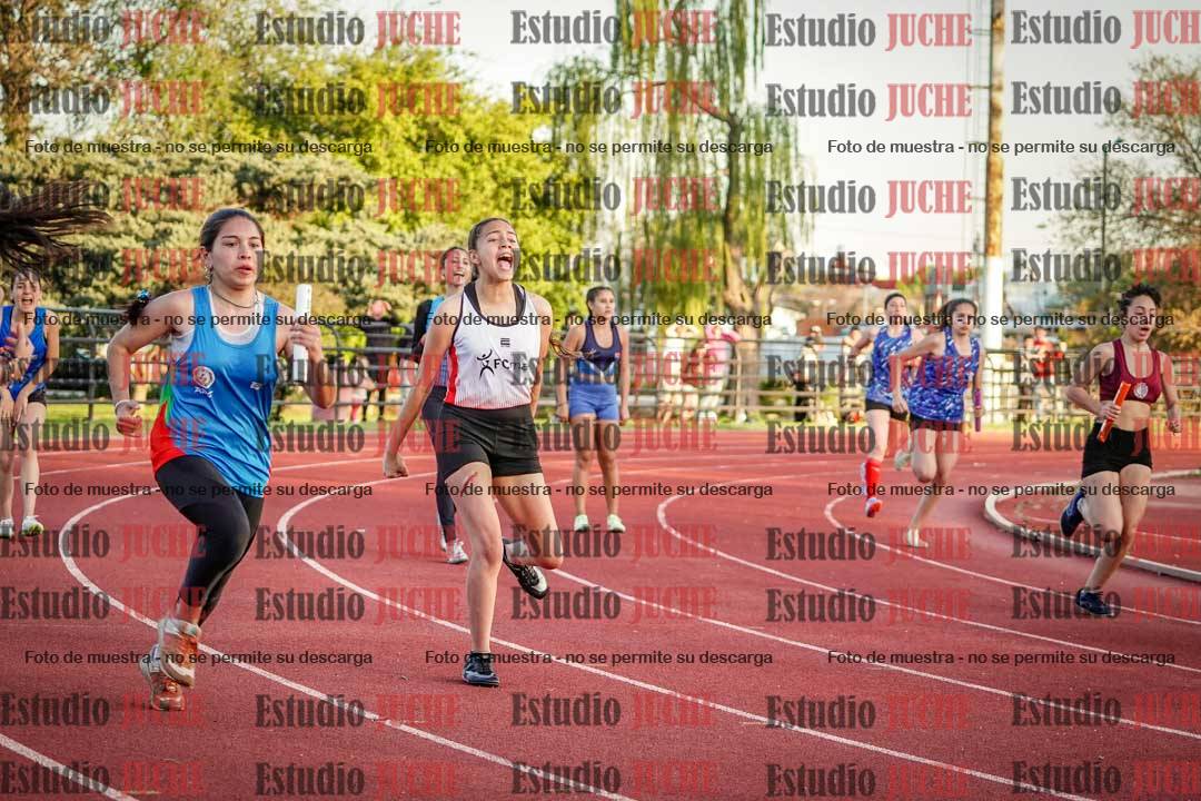 Fotos de las Postas 5x80 m de mujeres