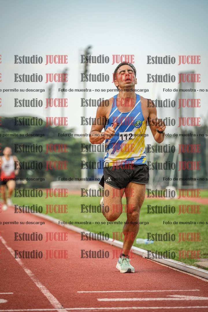 Fotos de los 3000 m llanos de varones