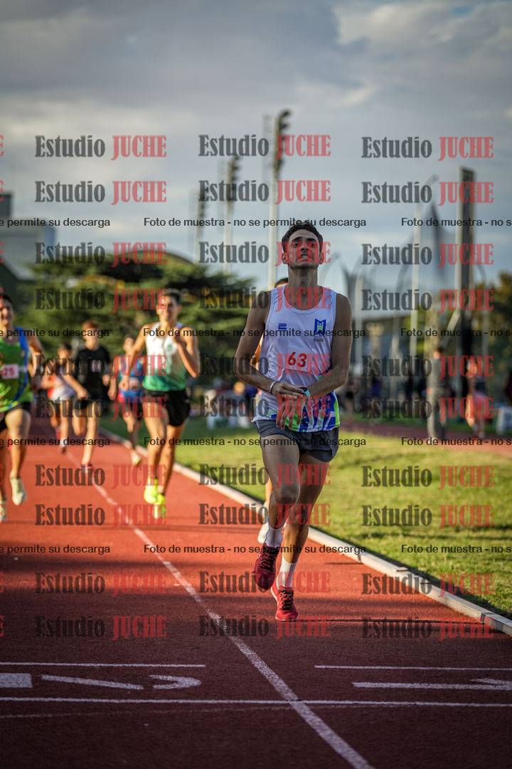 Fotos de los 1500 m llanos de varones