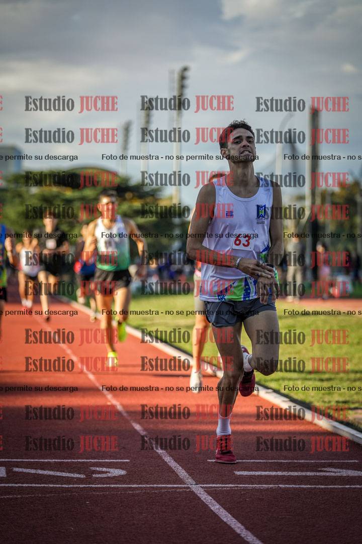Fotos de los 1500 m llanos de varones