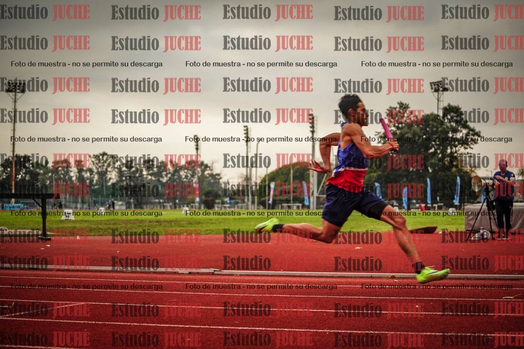 Fotos de las postas 4x400 m llanos de varones