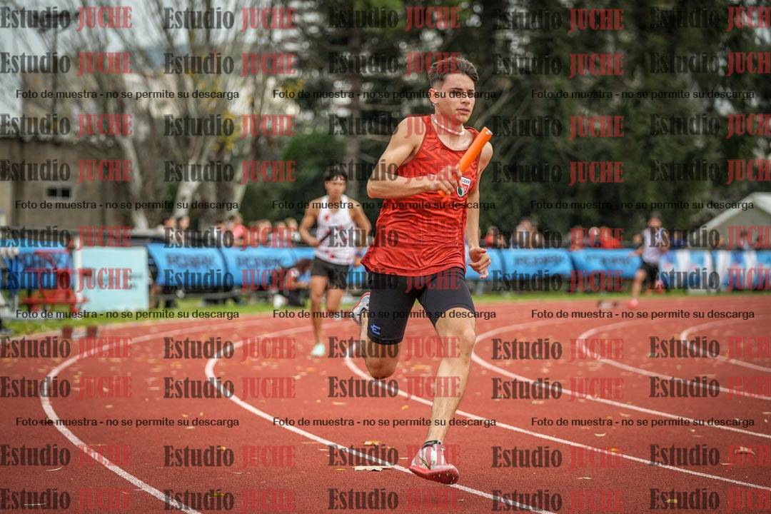 Fotos de las postas 4x400 m llanos de varones