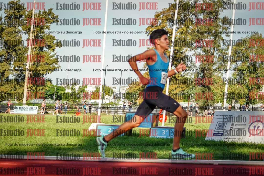 Fotos de los 1500 m llanos de varones
