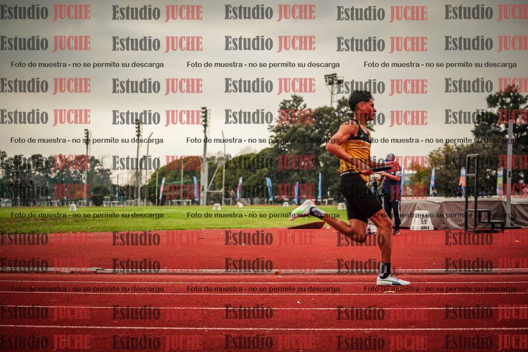 Fotos de las postas 4x400 m llanos de varones
