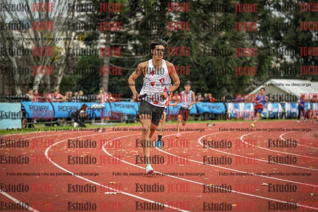 Fotos de las postas 4x400 m llanos de varones