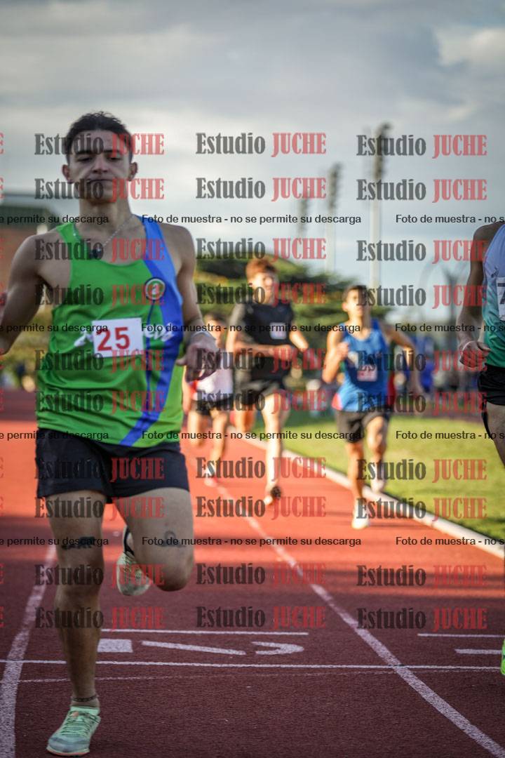 Fotos de los 1500 m llanos de varones