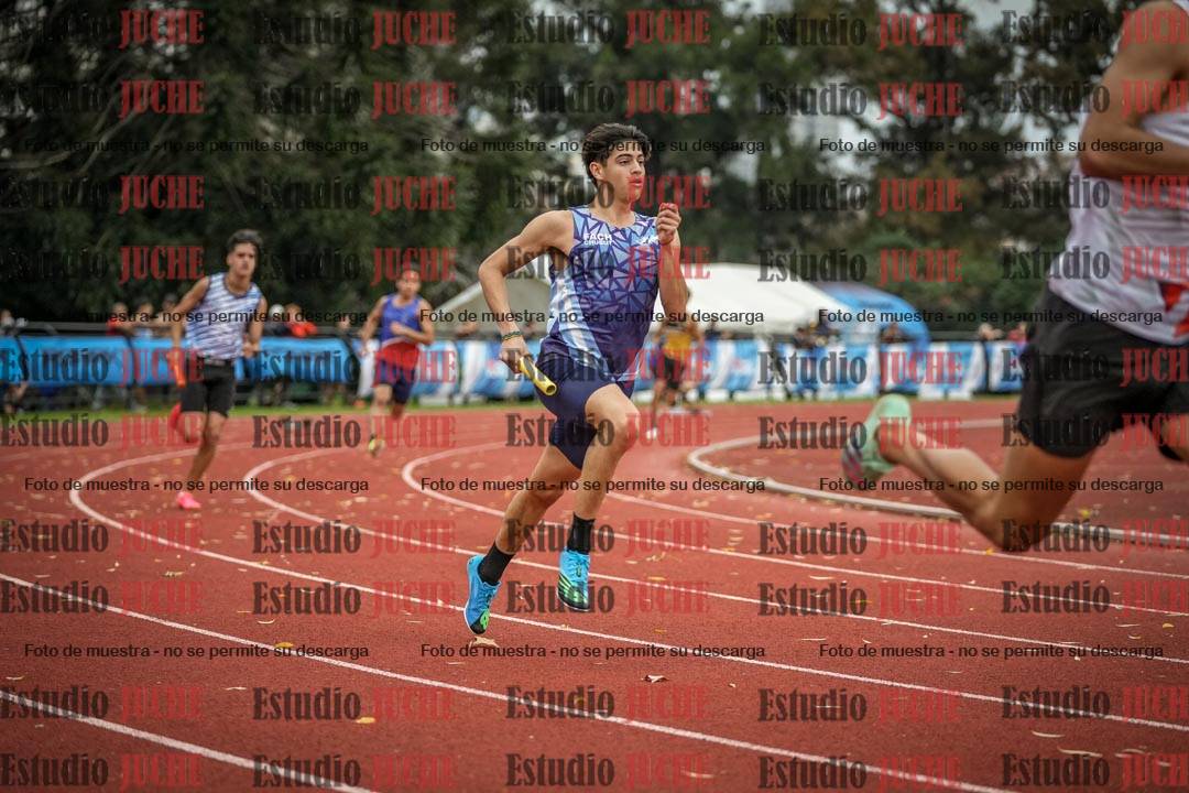 Fotos de las postas 4x400 m llanos de varones