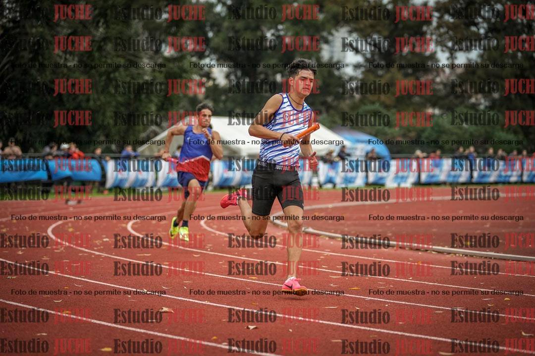 Fotos de las postas 4x400 m llanos de varones