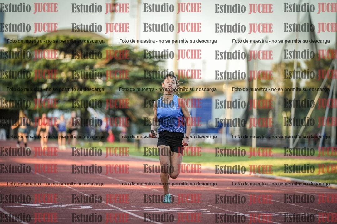 Fotos de las Postas 5x80 m de mujeres