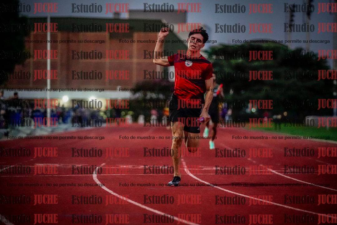 Fotos de las postas 4x100 m de varones