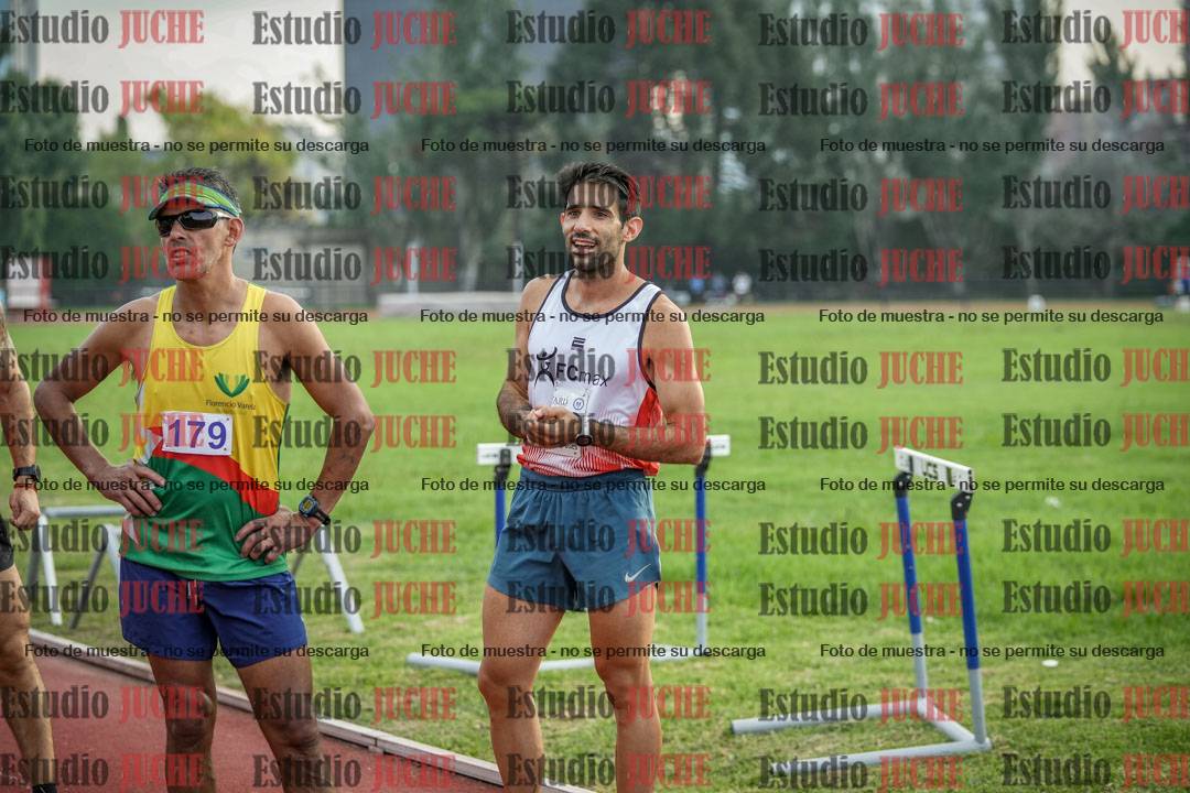 Fotos de los 3000 m llanos de varones