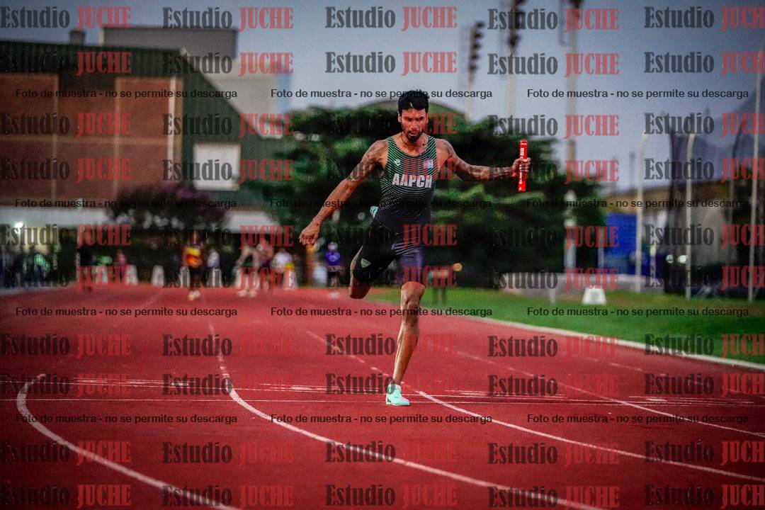 Fotos de las postas 4x100 m de varones