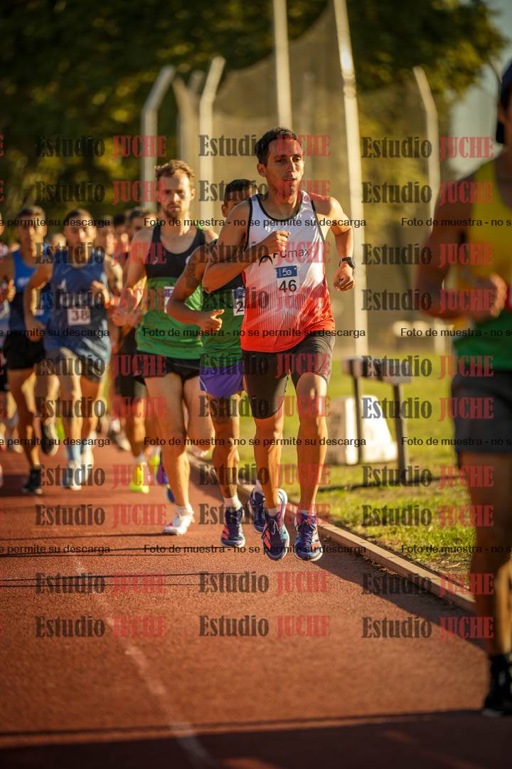 Fotos de los 3000 m llanos de varones