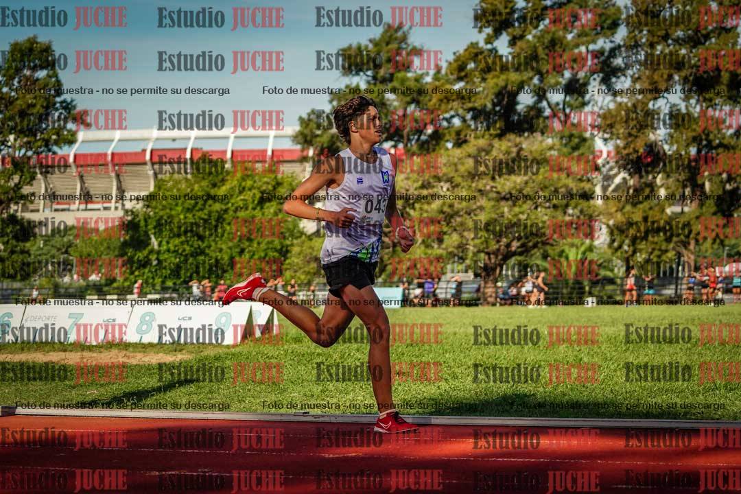 Fotos de los 1500 m llanos de varones