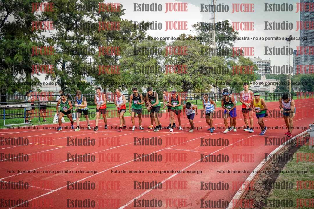 Fotos de los 3000 m llanos de varones