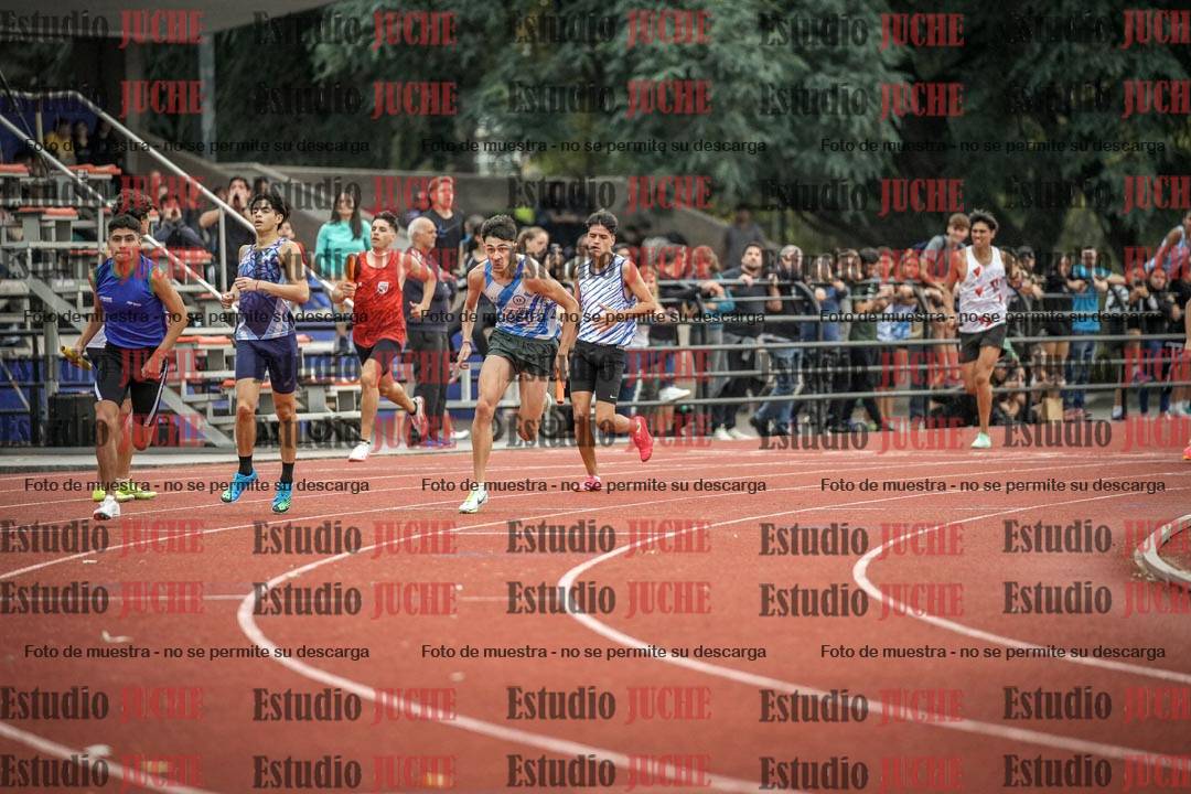 Fotos de las postas 4x400 m llanos de varones