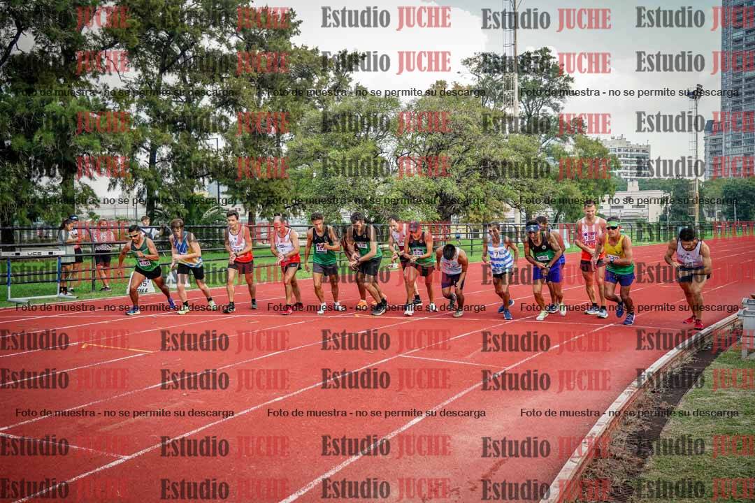 Fotos de los 3000 m llanos de varones