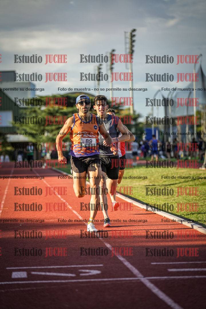 Fotos de los 1500 m llanos de varones