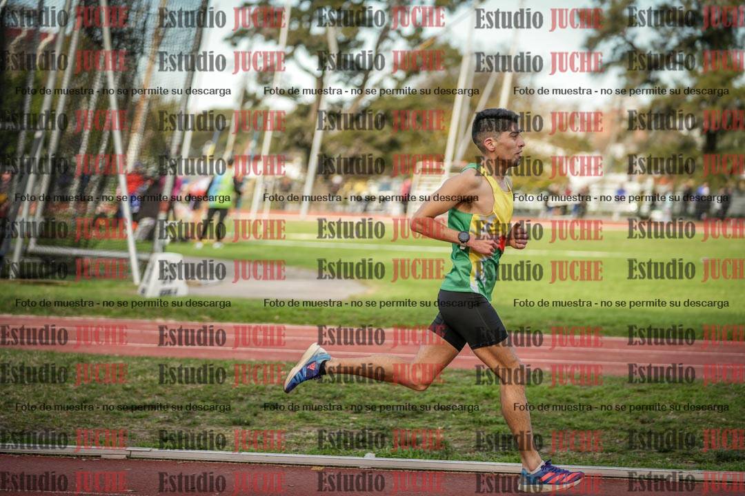 Fotos de los 3000 m llanos de varones