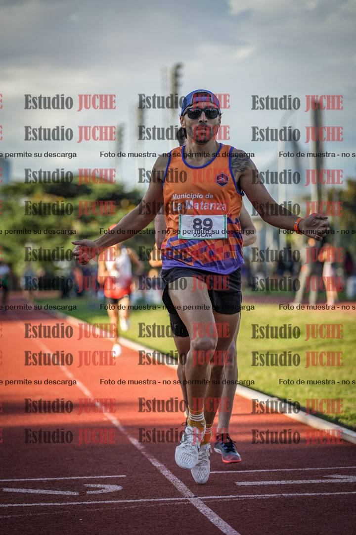Fotos de los 1500 m llanos de varones