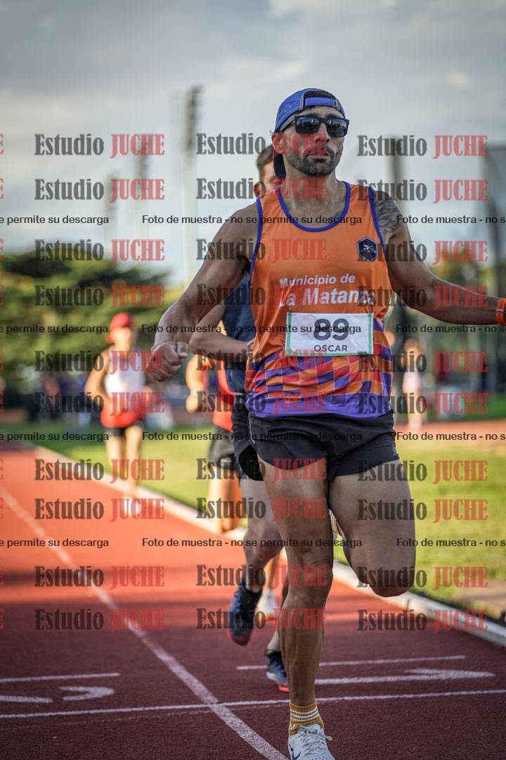 Fotos de los 1500 m llanos de varones