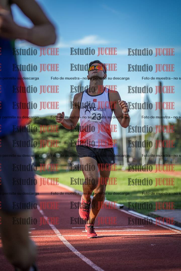 Fotos de los 1500 m llanos de varones