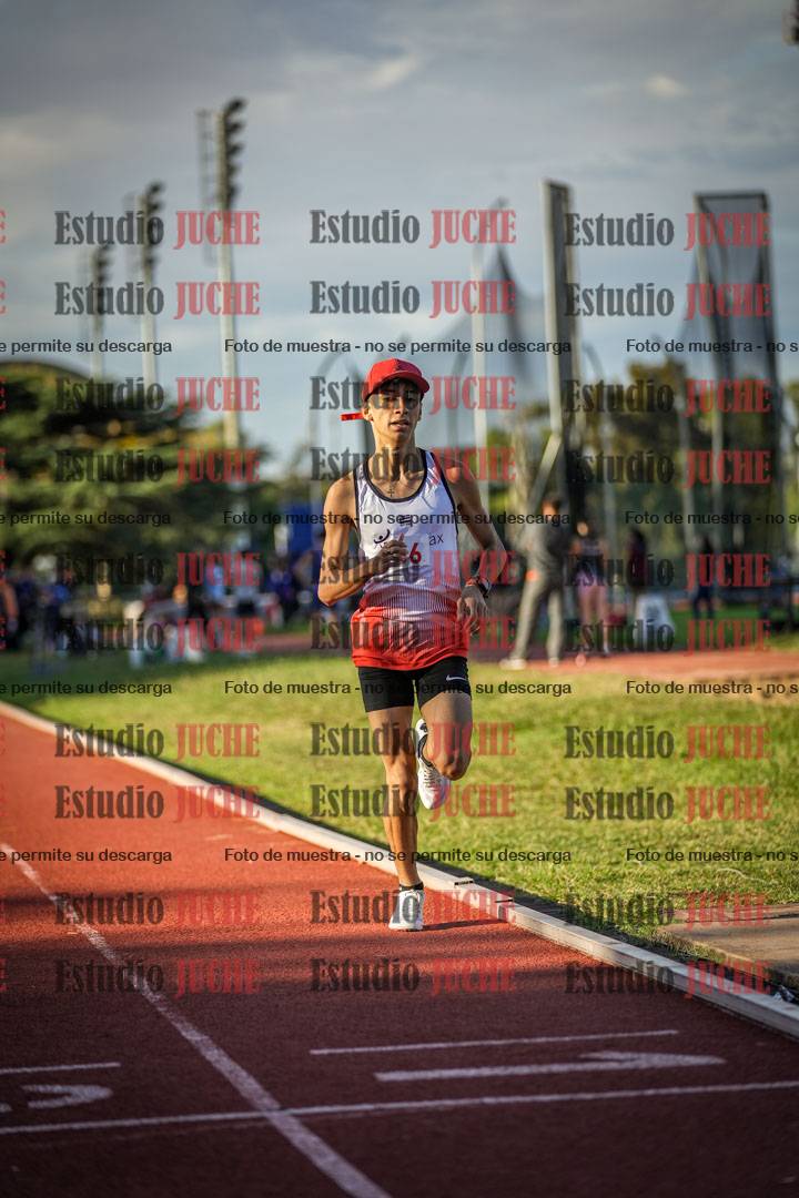 Fotos de los 1500 m llanos de varones