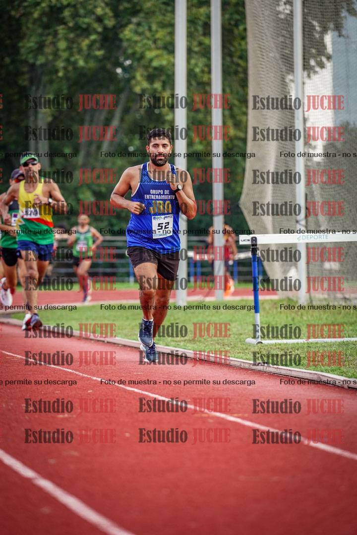Fotos de los 3000 m llanos de varones